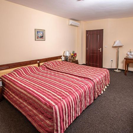 Hotel Princess Residence Kiten  Exterior foto